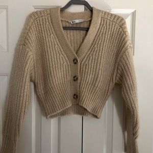 Zara Chunky Cable Knit Cropped Cardigan